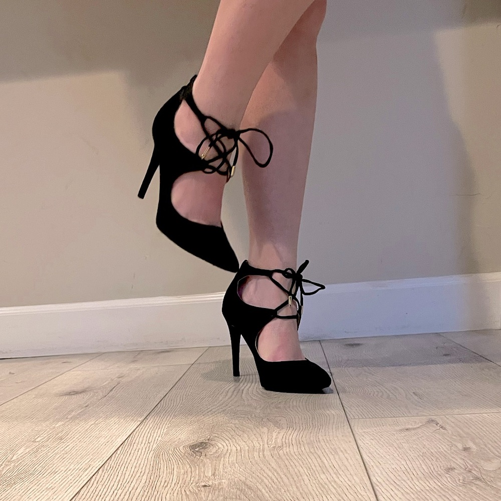 Marc Fisher black lace up heels in suede with gold